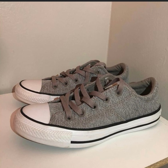 Grey Converse - Picture 2 of 5